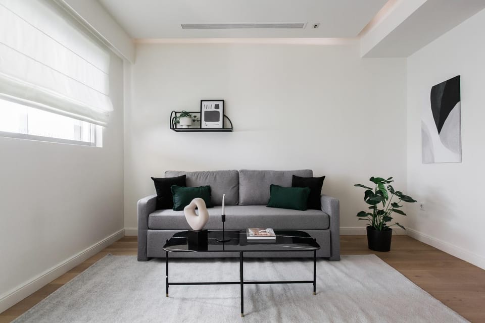 Living room, Seating area