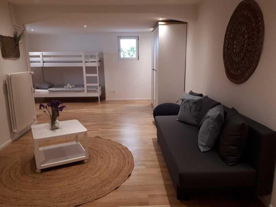 Photo of the whole room, Bedroom, cot, bunk bed, hair dresser