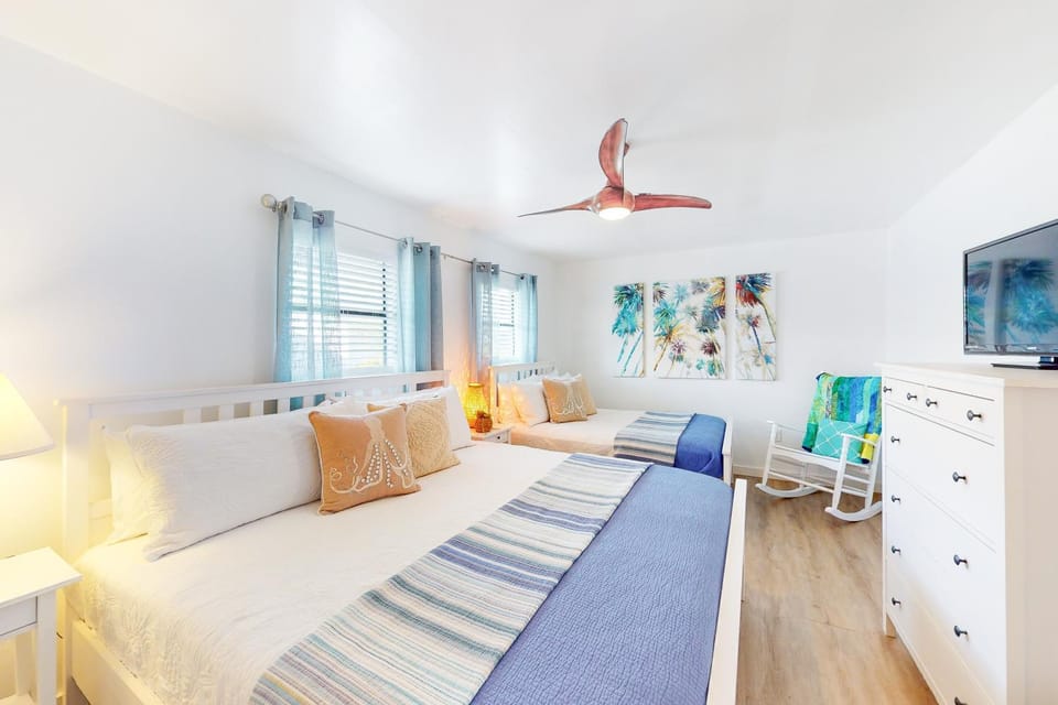Seashell 13 House in Indian Shores