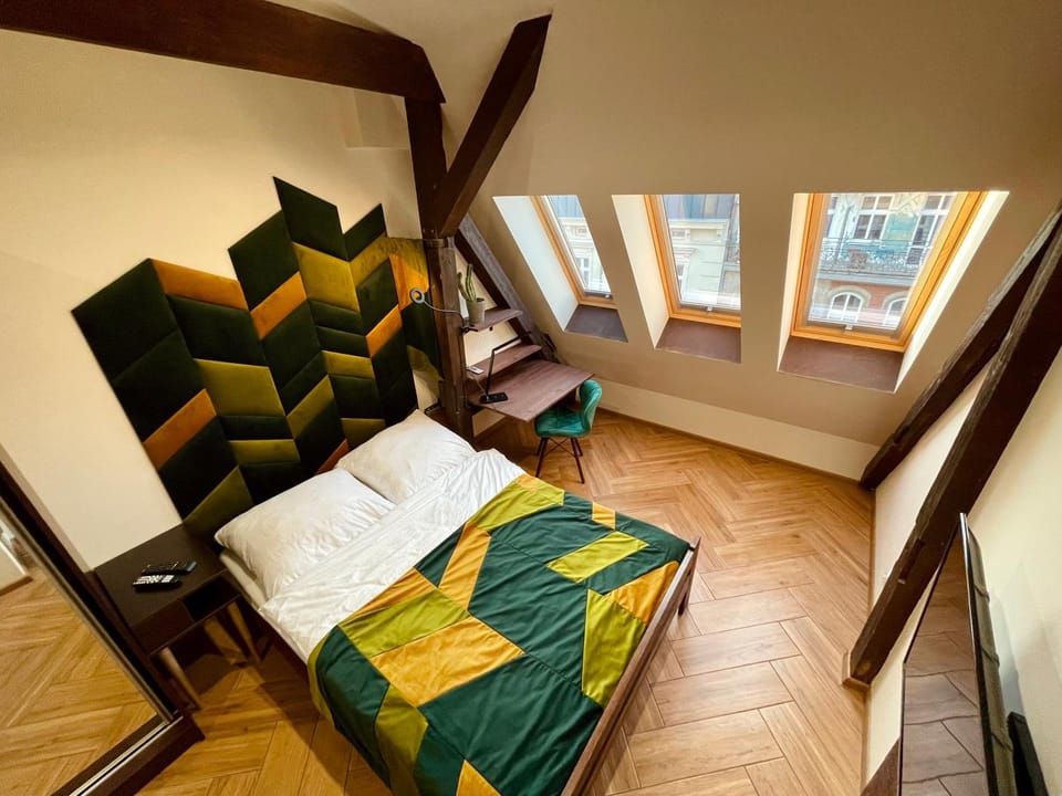 Bed, Bedroom