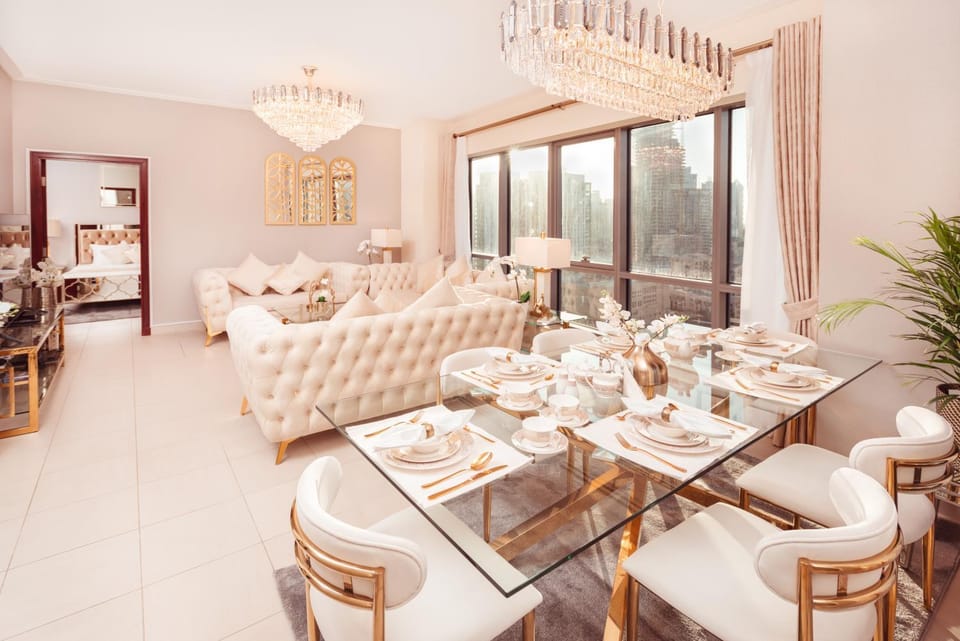 Elite Royal Apartment - Panoramic Full Burj Khalifa, Fountain & Skyline view - Baron Apartment in Dubai