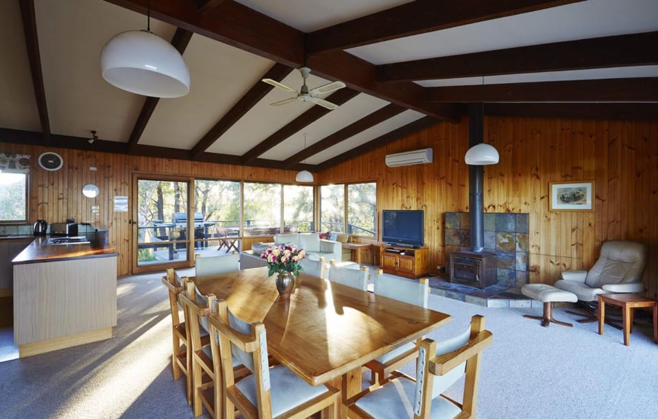 Ediths House - BYO Linen House in Aireys Inlet