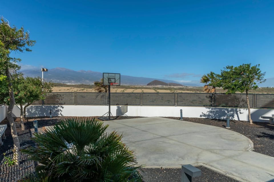 Mountain view, Sports