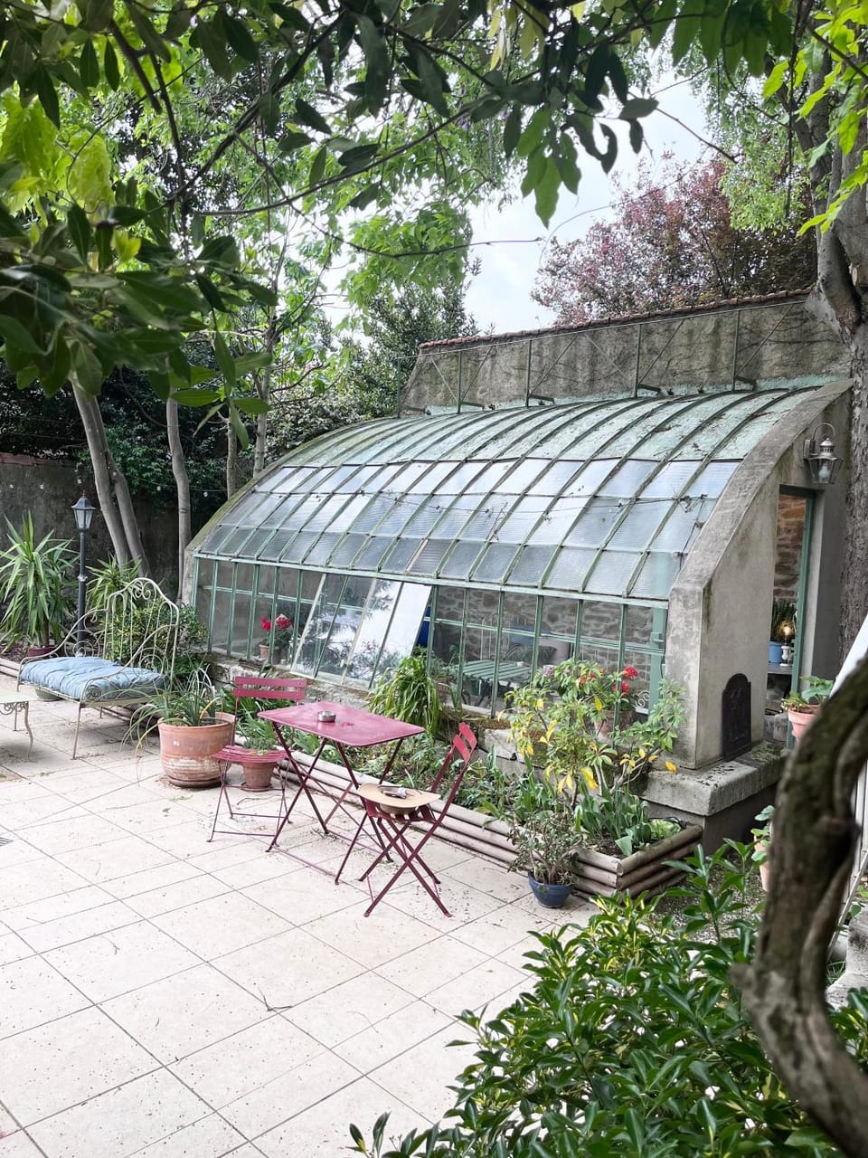 Property building, Patio, Garden