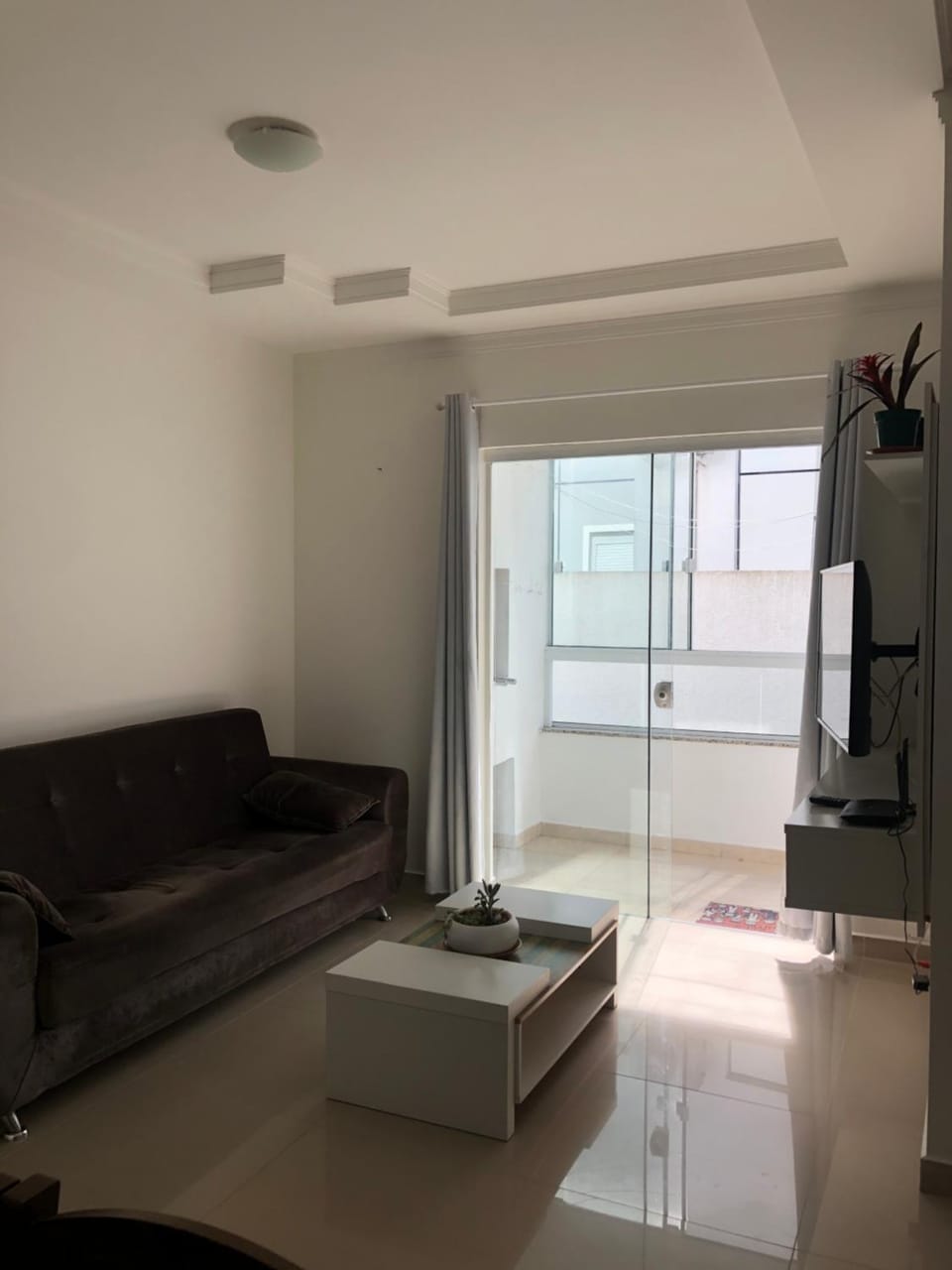 Communal lounge/ TV room, TV and multimedia, Living room, Seating area, Evening entertainment