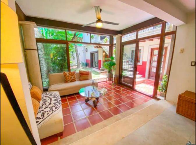 Casa Centrica 5bed/5bath AC/GYM 5 min 5ta av y Playa House in Playa del Carmen