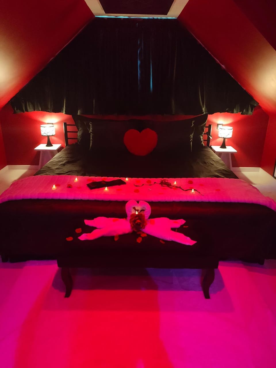 Photo of the whole room