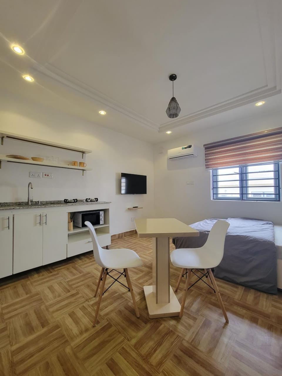 Photo of the whole room