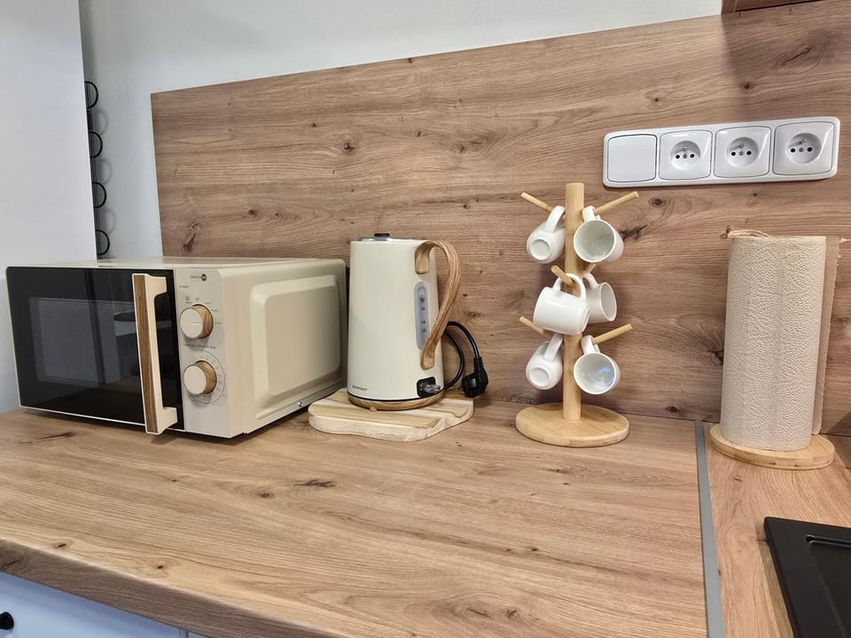 Coffee/tea facilities, Kitchen or kitchenette