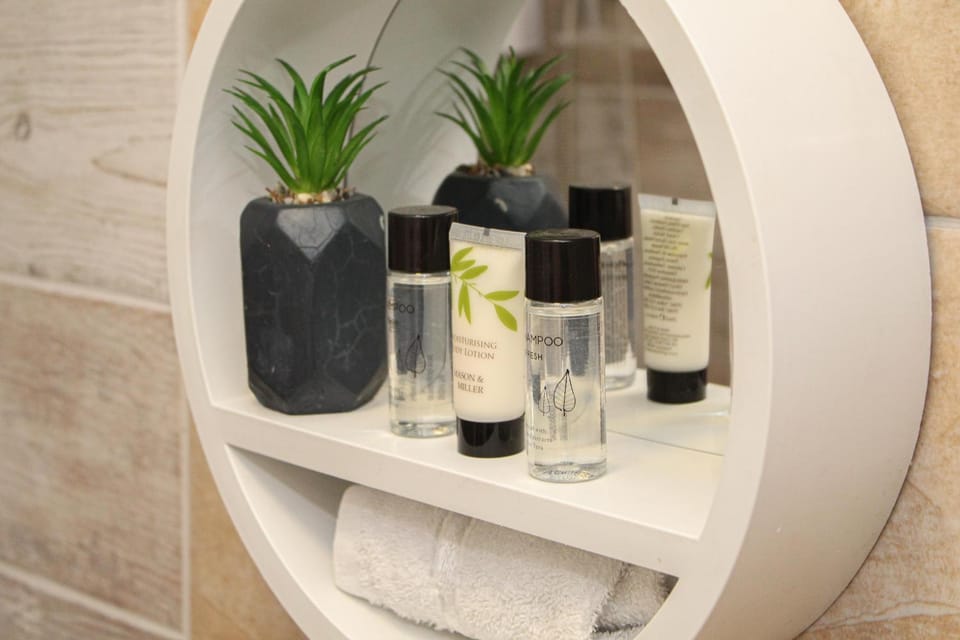 Bathroom, Decorative detail, Decorative detail