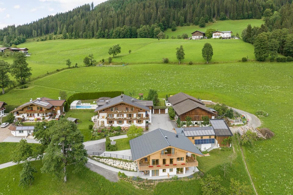 Property building, Day, Natural landscape, Bird's eye view, Mountain view
