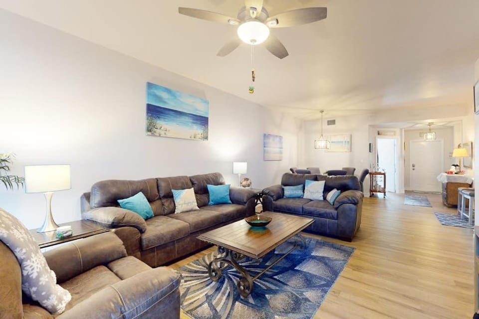 Vanderbilt Villas House in North Naples