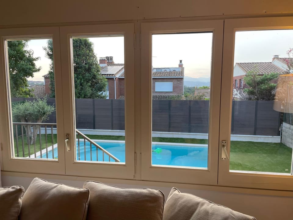 Balcony/Terrace, Pool view, Swimming pool