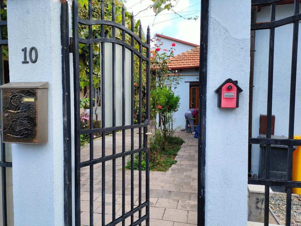 iVAVev Is Us byTheSea Constanta Bed and Breakfast in Constanta