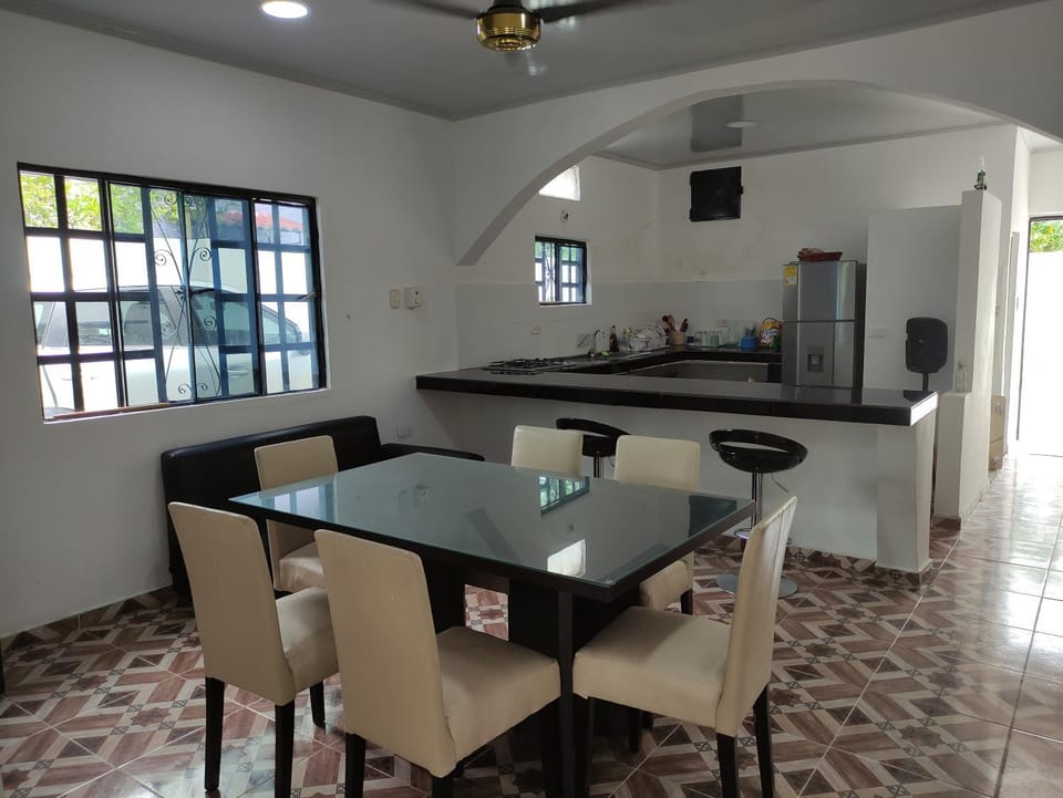 Casa Quinta el Refugio House in Cundinamarca, Colombia