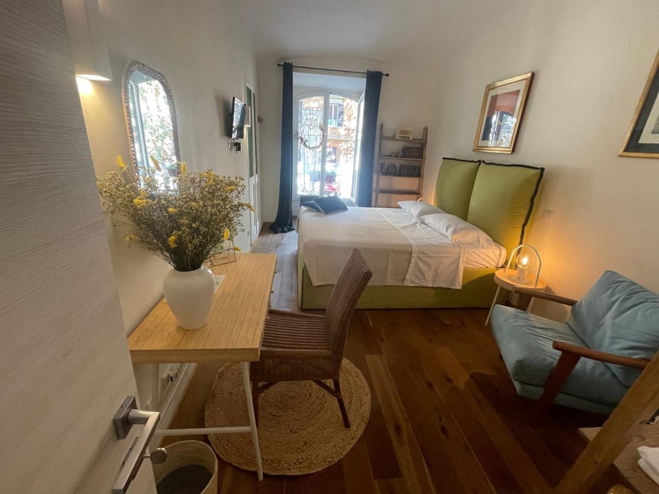 A Casa - Home Sharing Bed and Breakfast in Rome