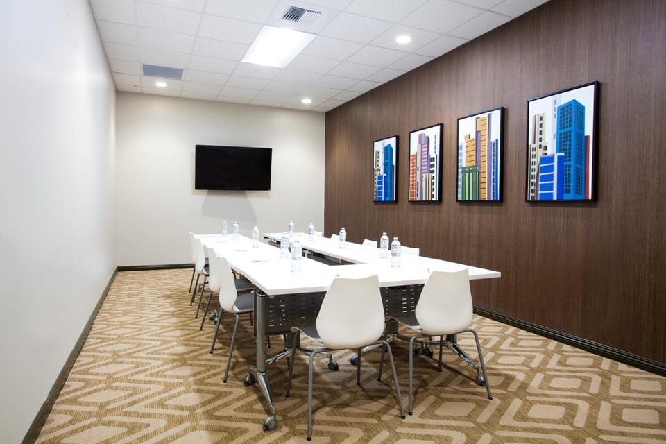 Meeting/conference room, Meeting/conference room