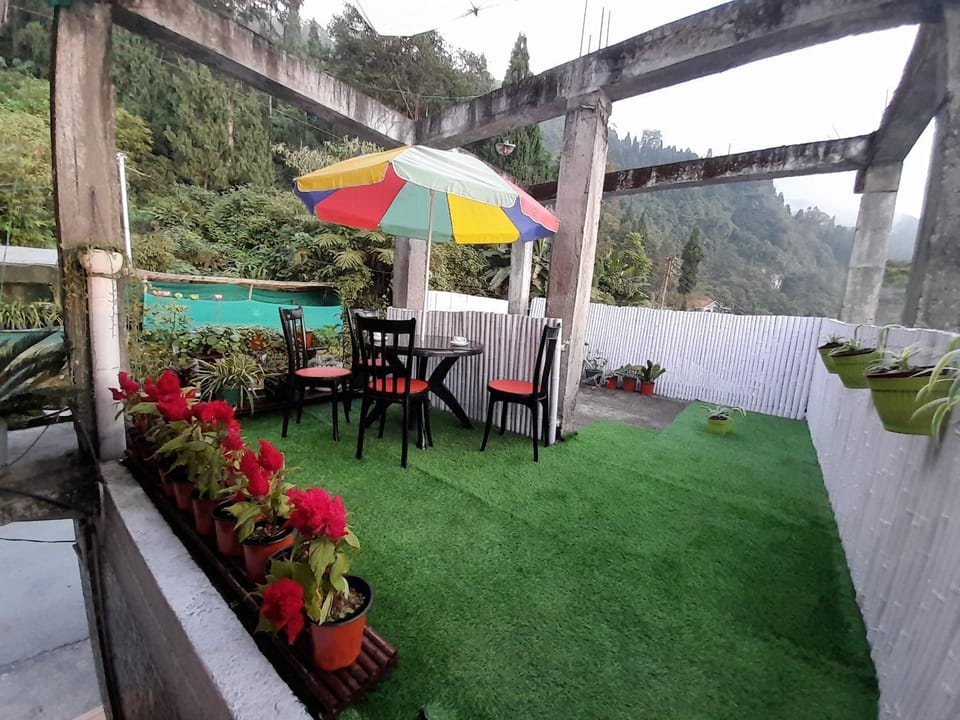 Patio, Natural landscape, Balcony/Terrace, Garden view, Mountain view