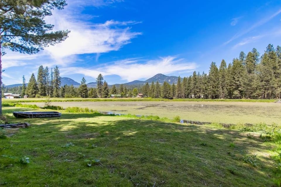 Moonshadow Road House in Idaho