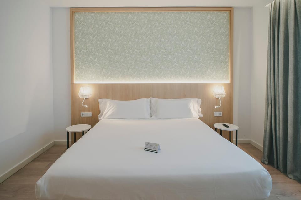 Decorative detail, Bedroom