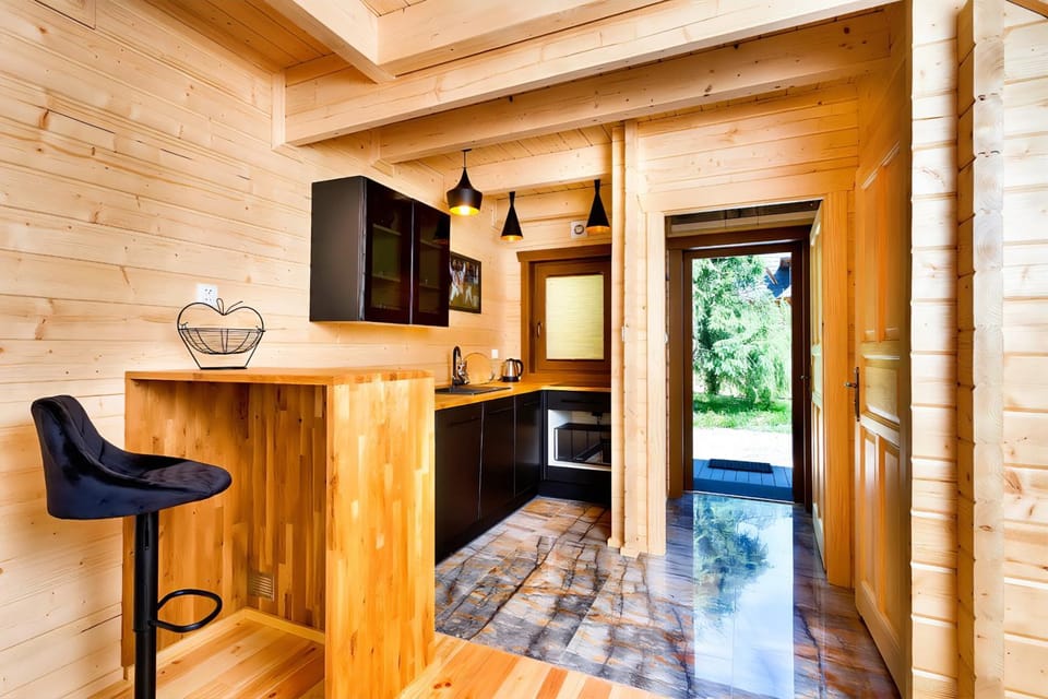 Communal lounge/ TV room, TV and multimedia, Kitchen or kitchenette, Living room, Seating area, Evening entertainment, dishwasher, microwave, oven, stove, kitchen, kitchen