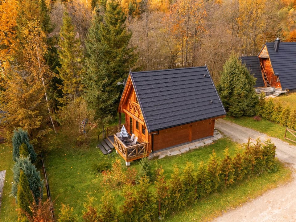 Property building, Facade/entrance, Spring, Day, Natural landscape, Bird's eye view, Summer, Garden, View (from property/room), View (from property/room), Balcony/Terrace, Balcony/Terrace, Autumn, Garden view, Garden view, Parking, pet friendly, pet friendly