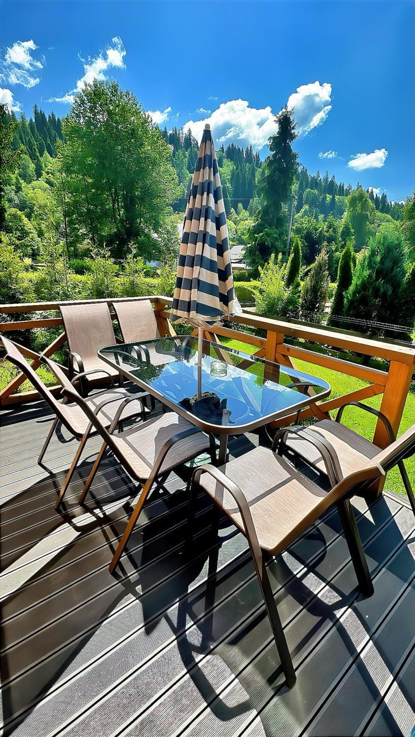 Patio, Spring, Day, Natural landscape, Garden, View (from property/room), Balcony/Terrace, Balcony/Terrace, Garden view