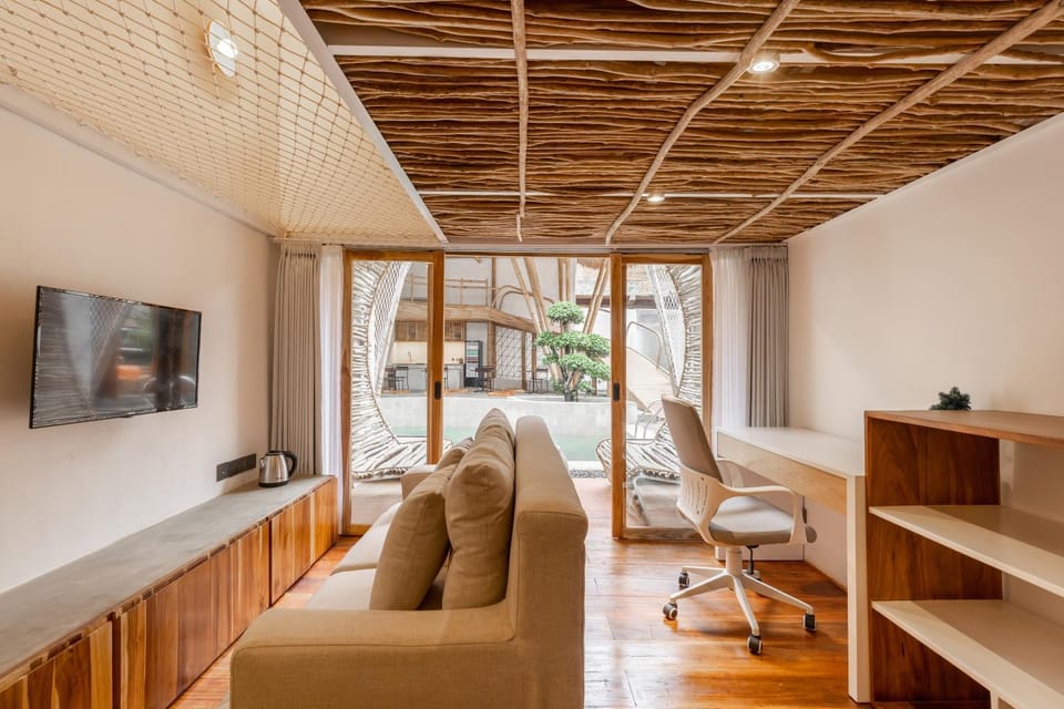 Living room, Seating area