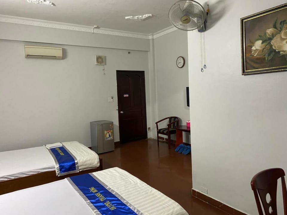 Khách Sạn Thanh Hồng Hotel in Ho Chi Minh City