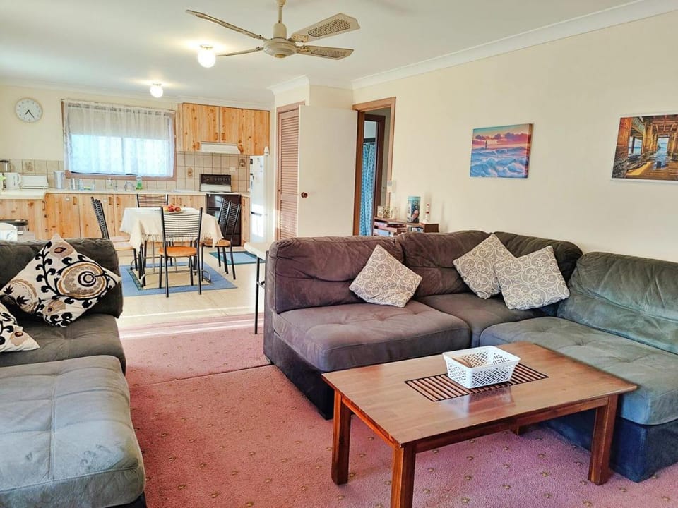 Kates Cottage House in Aireys Inlet
