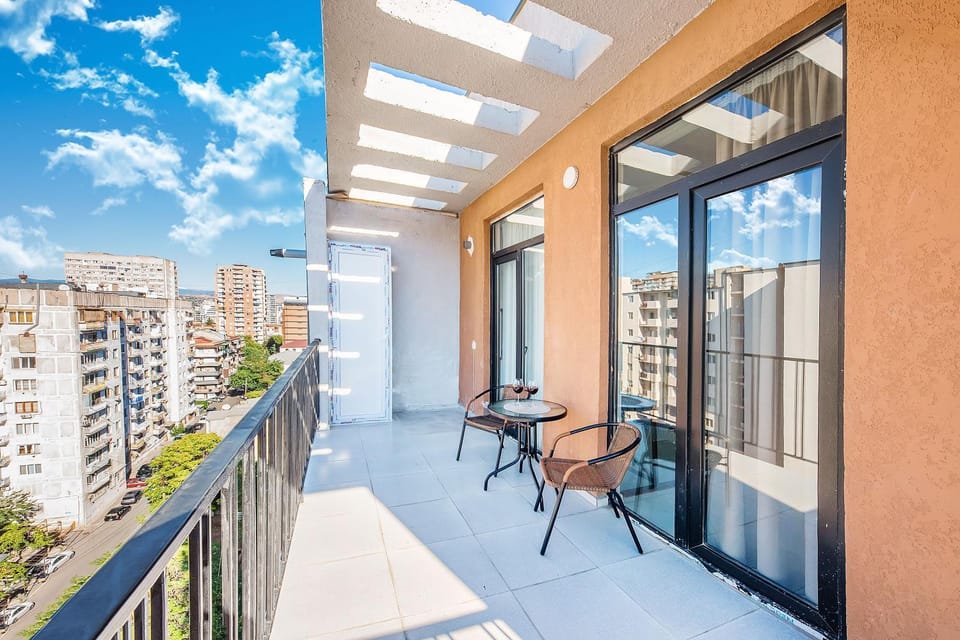 View (from property/room), Balcony/Terrace