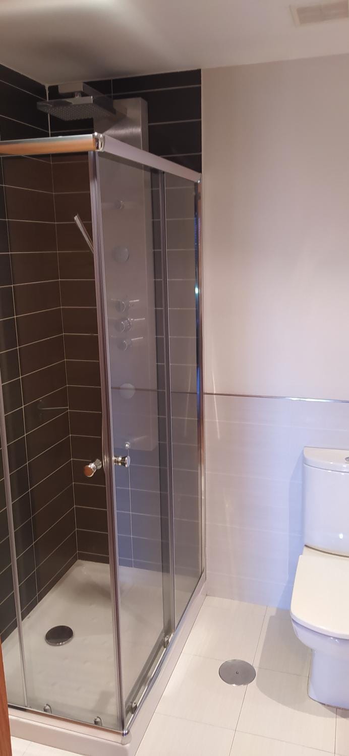 Shower, Bathroom