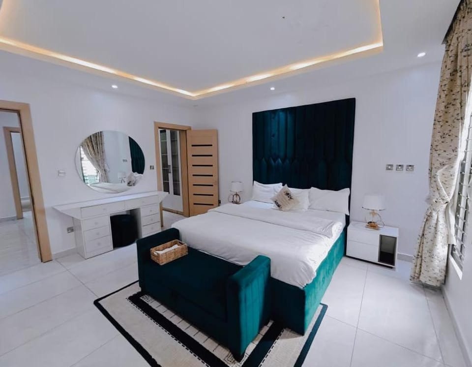 Abuja Apartments 24 (B&H) Vacation rental in Abuja