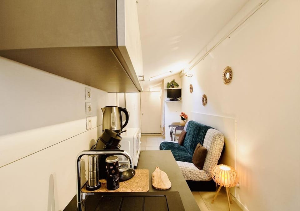 Coffee/tea facilities, Kitchen or kitchenette