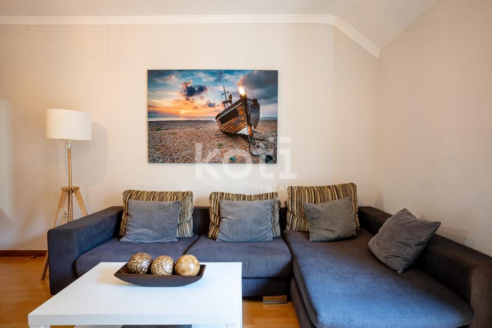 Terraza y Parking - Ático Capitán - Koti Rentals Apartment in Fuengirola