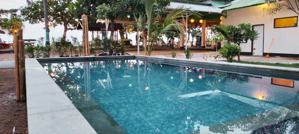 Pool view, Swimming pool