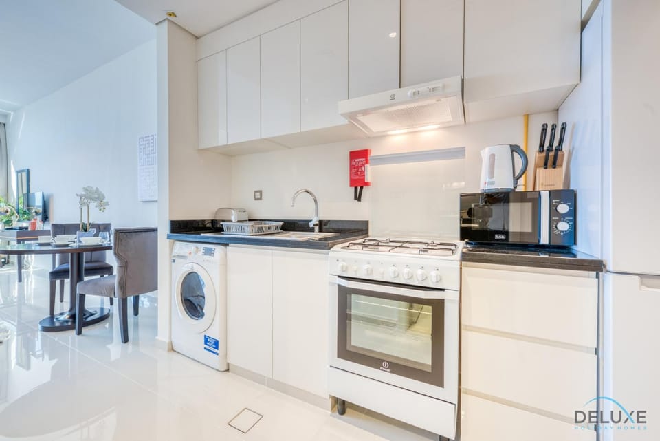 Kitchen or kitchenette, minibar, pet friendly, stove, toaster, washing machine