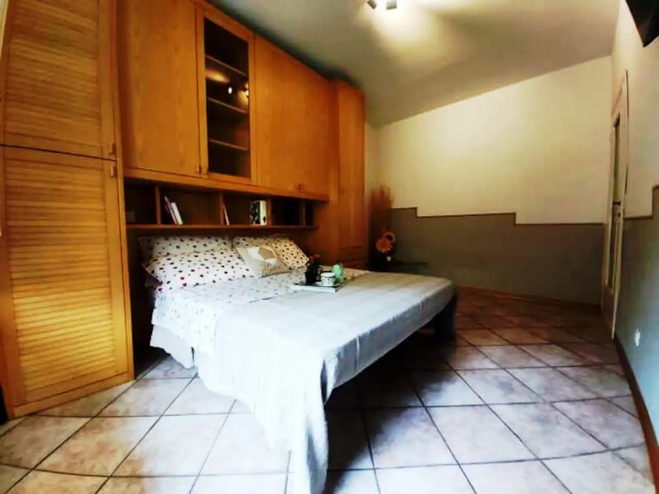 Property building, Living room, Bedroom