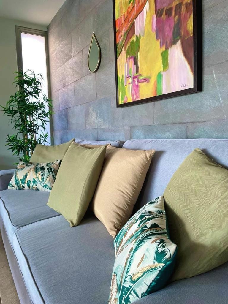 Living room, Decorative detail, Seating area