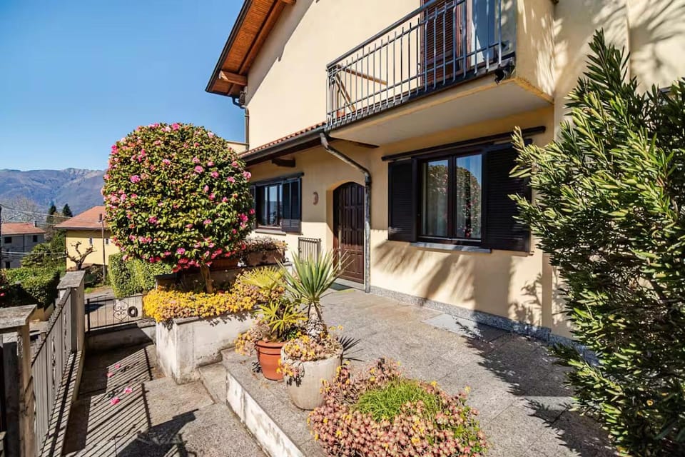 Summer Escape in Luino Villa in Canton of Ticino