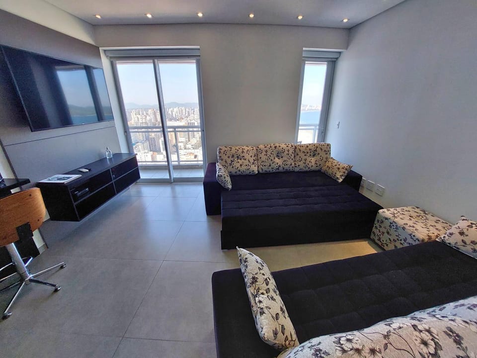 Living room, Sea view