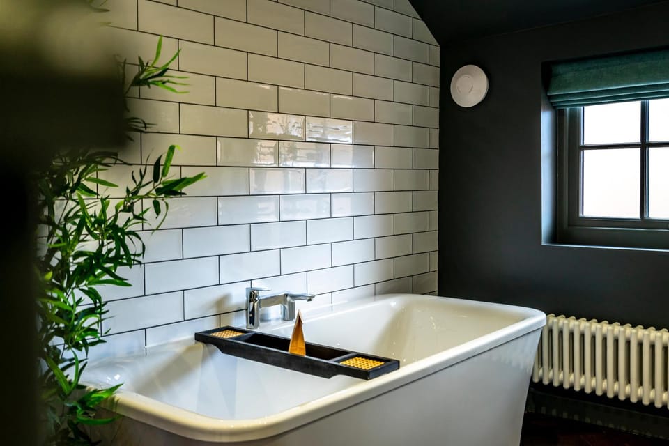 Bathroom, Bath