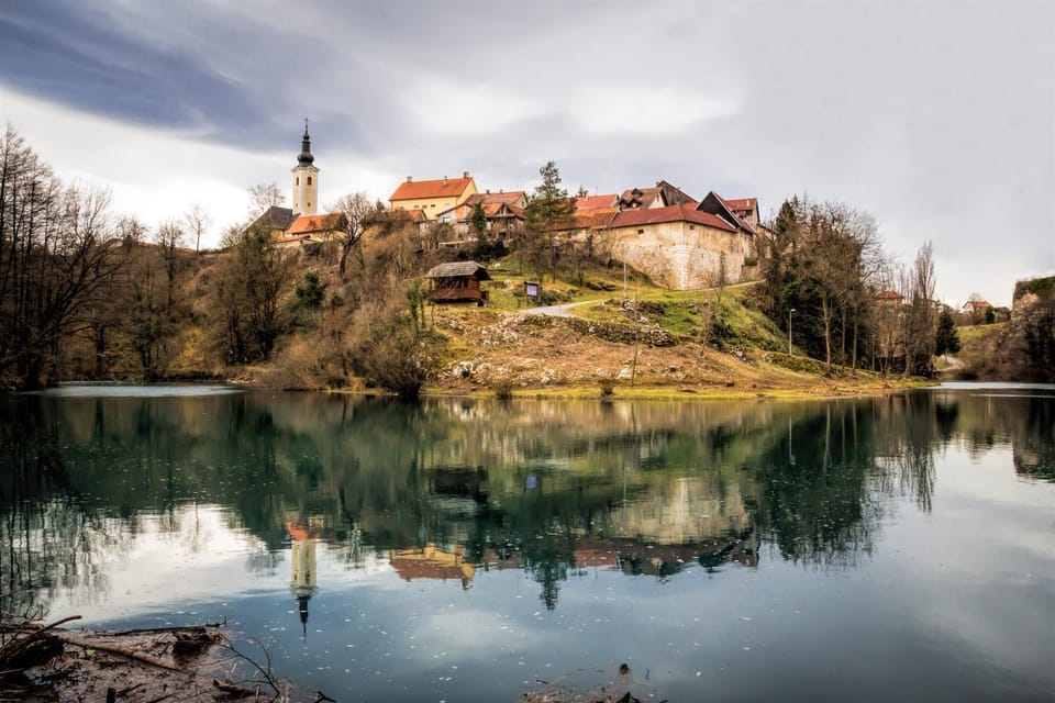 Nearby landmark, Natural landscape