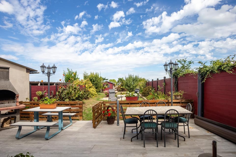 Patio, Garden