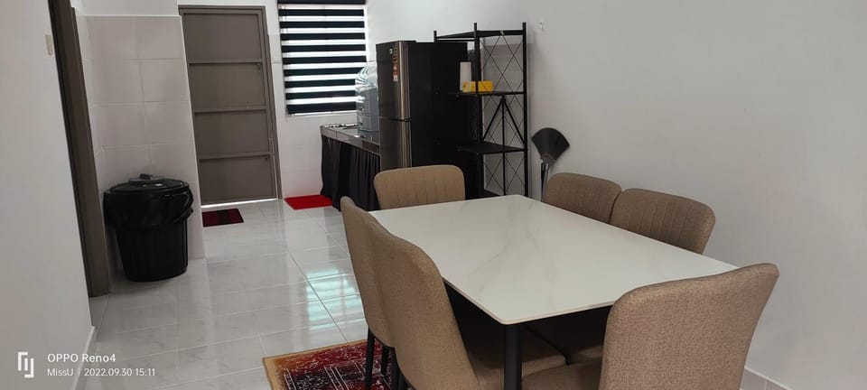 Rayyan Homestay Seri Iskandar Perak Near Utp Uitm Vacation rental in Perak Tengah District