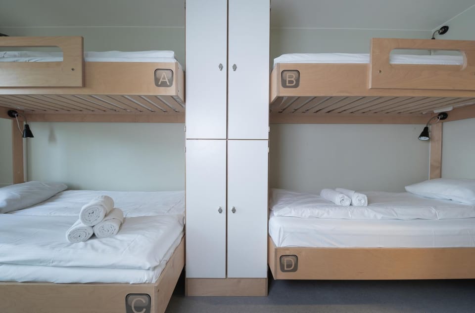 Bed, bunk bed