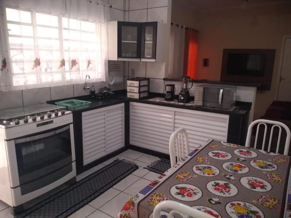 Casa Pra temporada House in State of São Paulo