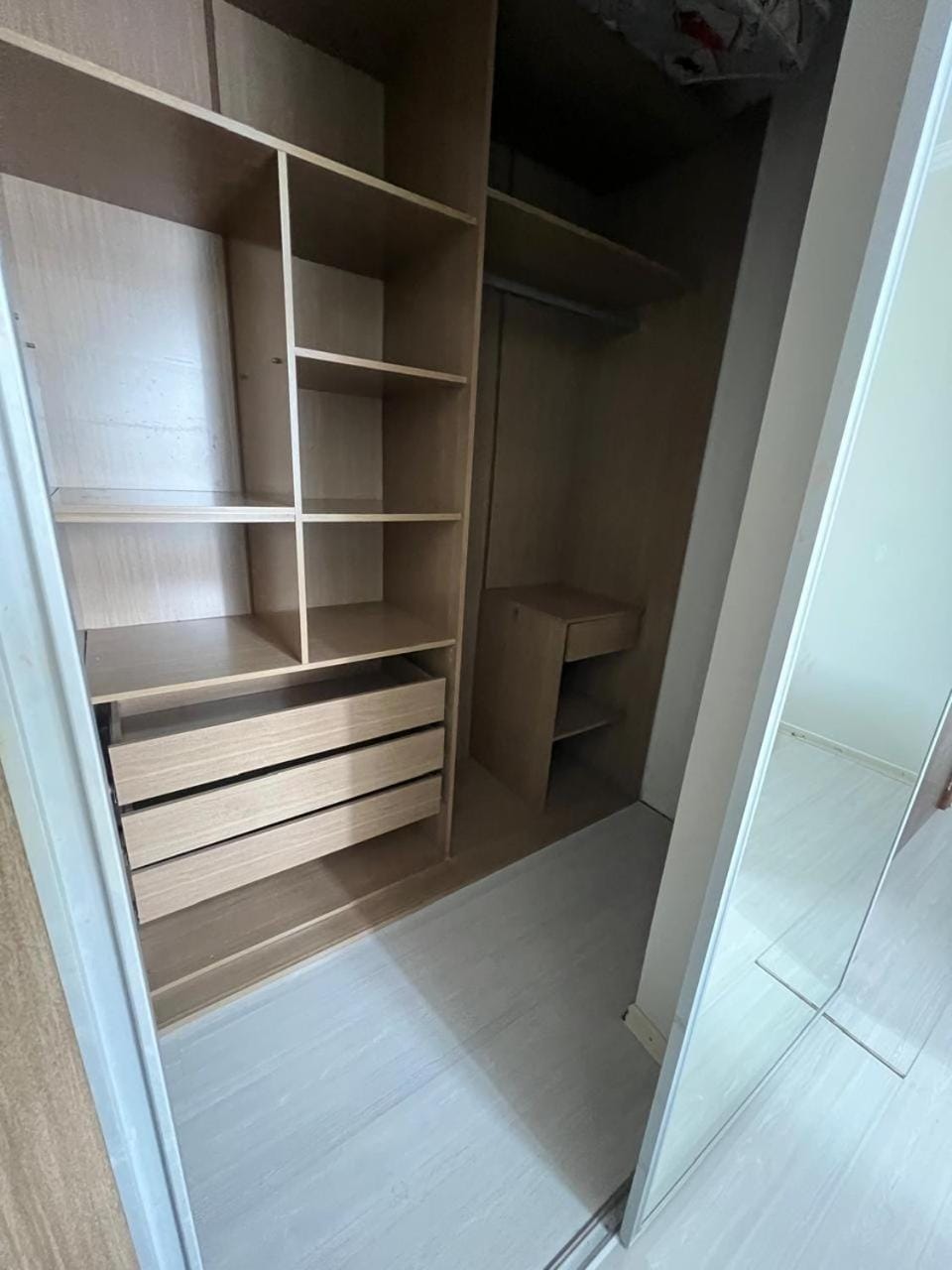 wardrobe