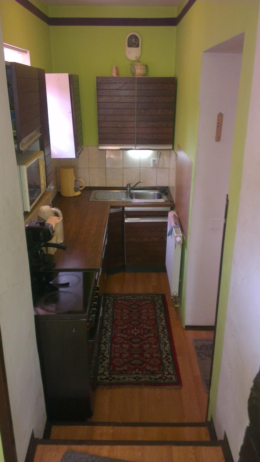 Kitchen or kitchenette
