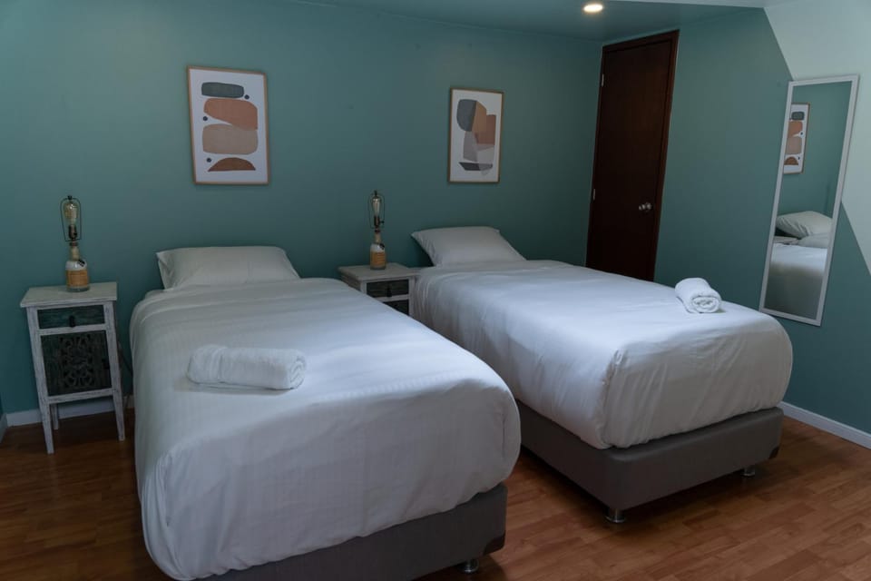 Bed, Photo of the whole room